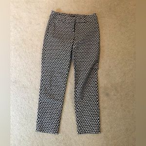 white house black market womens size 00R slim ankle fit pants geometric print